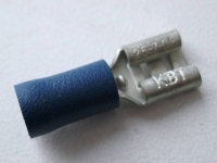 Клемма (М) плоская виброустойчивая под провод 1,5-2,5 мм2, ширина 6,3 мм
